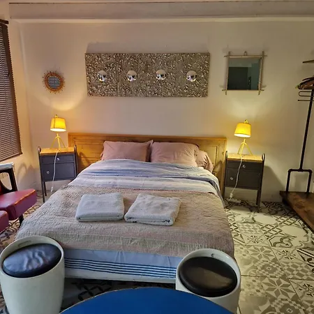 Holiday home L'atelier Pp En Perigord Noir Piscine Saint-Alvere